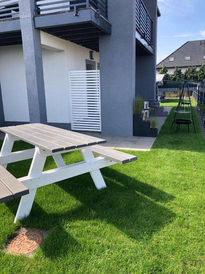 Domki Wypoczynkowe "Sea Breeze" Villa Rewal Eksteriør bilde